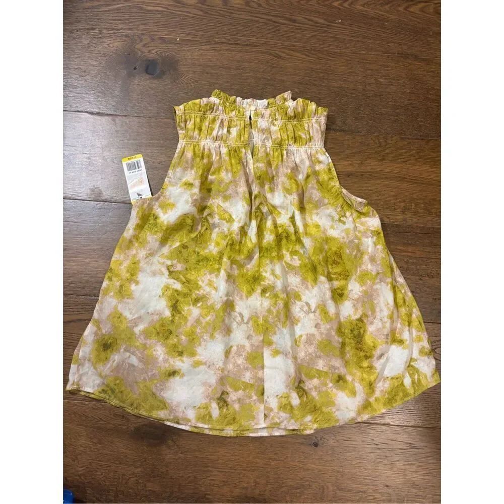 Joie M smocked sleeveless fern summer tank top career wear M